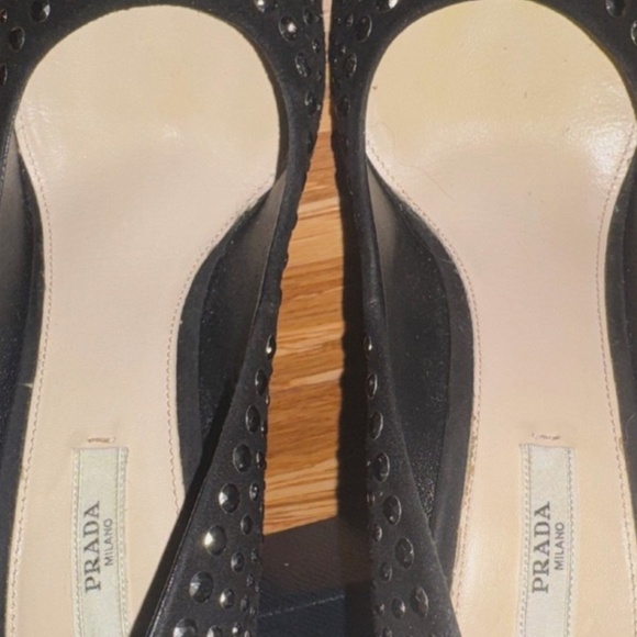 Prada - Picture 6 of 7